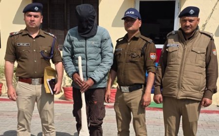 Bajpur : बाजपुर में लकड़ी तस्कर को अवैध 12 बोर बंदूक के साथ गिरफ्तार किया