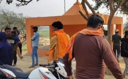 Bhadohi : भदोही के जगतीपुर में शिव मंदिर से शिवलिंग चोरी, ग्रामीणों में आक्रोश