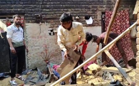 Sambhal : सम्भल में दर्दनाक हादसा- मकान की छत गिरने से आठ लोग दबे, दो की हालत नाजुक