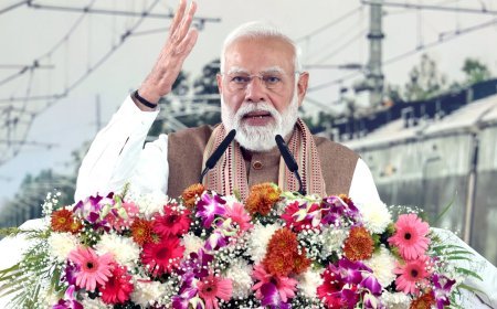 Lucknow : योगी के नेतृत्व में यूपी बन रहा मैन्युफैक्चरिंग हब- पीएम