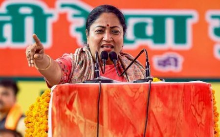 दिल्ली में रेखा गुप्ता सरकार का एक साल पूरा, सीएम ने इसे 'जनता के विश्वास, सेवा के संकल्प और सुशासन के परिणाम' का वर्ष बताया। 