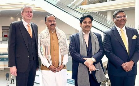 Lucknow : न्यूरेम्बर्ग, जर्मनी में उत्तर प्रदेश के उपमुख्यमंत्री के साथ आईटी एवं इलेक्ट्रॉनिक्स मंत्री की महत्वपूर्ण बैठक