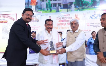 Lakhimpur- Kheri : लखीमपुर खीरी में भारत-नेपाल मैत्री महोत्सव में झलकी साझा सांस्कृतिक विरासत