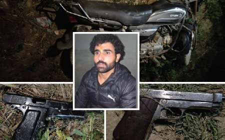 आगरा में STF और पुलिस की मुठभेड़: ₹50 हजार का इनामी बदमाश पवन उर्फ कल्लू मौत के घाट उतरा। 