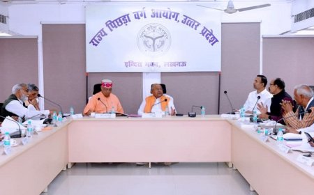 Lucknow: उत्तर प्रदेश पिछड़ा वर्ग राज्य आयोग की बैठक सम्पन्न, ओबीसी योजनाओं व आरक्षण संबंधी विषयों पर समीक्षा। 