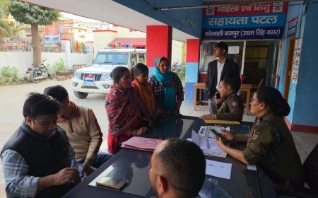 Bajpur : बाजपुर में गांव के चौराहे पर छात्रा के साथ छेड़छाड़, मां ने कोतवाली में दी तहरीर