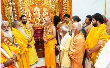 Ayodhya : अयोध्या के रामघाट पर श्री रामायणवेला मंदिर में प्राण प्रतिष्ठा महोत्सव भक्ति से संपन्न