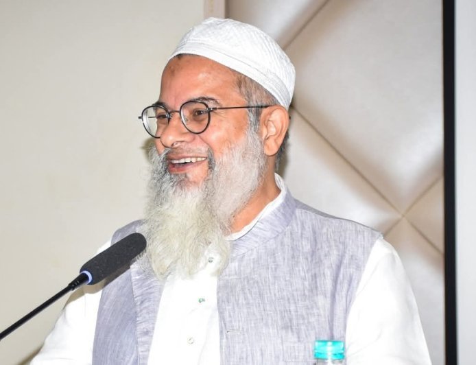 Deoband : असम सीएम हिमंता बिस्वा के खिलाफ सुप्रीम कोर्ट पहुंची जमीयत उलमा-ए-हिंद