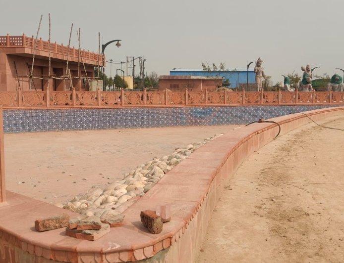 Ayodhya : योगी सरकार में लौटा गुप्तारघाट का वैभव, तेजी से हो रहा पर्यटन विकास, होली तक मिलेगा ओपन एयर थियेटर