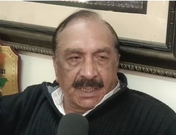 Sambhal : सम्भल की सियासत में हलचल तेज- इक़बाल महमूद बोले अखिलेश यादव जिसे टिकट देंगे, वही लड़ेगा