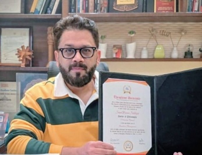 देवबंद में पहली बार बनी एक नई तारीख: साद फ़ैज़ान सिद्दीकी को मिली अंतरराष्ट्रीय डॉक्टरेट की उपाधि।