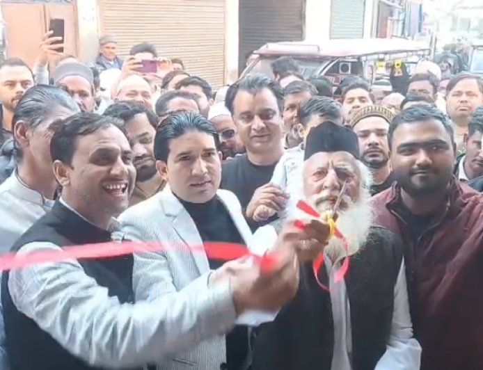 Sambhal : सम्भल में पीएम सूर्य घर योजना को बढ़ावा, जेडट्रैक एनर्जी ऑफिस का उद्घाटन