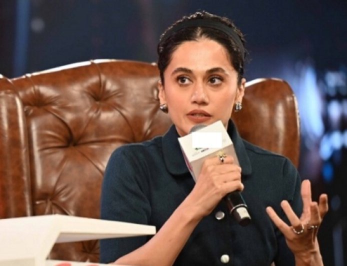 तापसी पन्नू ने खोला राज, हटके रोल चुनने के पीछे है गहरा जुनून लेकिन किरदारों से अलग होना मुश्किल।