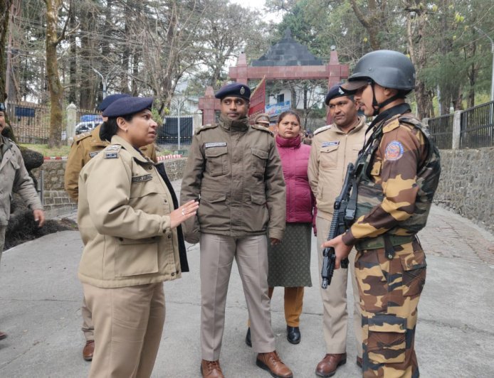 Bajpur : नैनीताल उच्च न्यायालय को धमकी भरा ईमेल मिलने पर सुरक्षा कड़ी, आईजी कुमाऊं ने ली कमान