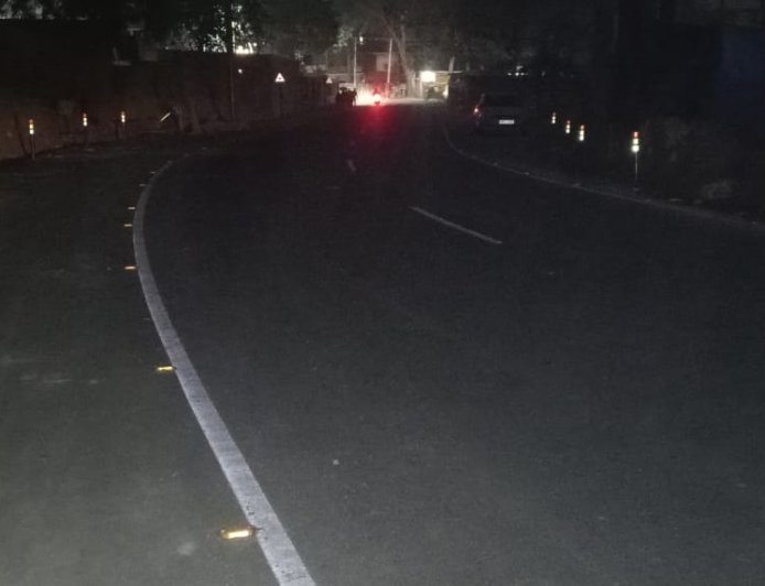 Sitapur : नैमिषारण्य बाईपास पर प्रकाश व्यवस्था न होने से रात में श्रद्धालुओं को परेशानी