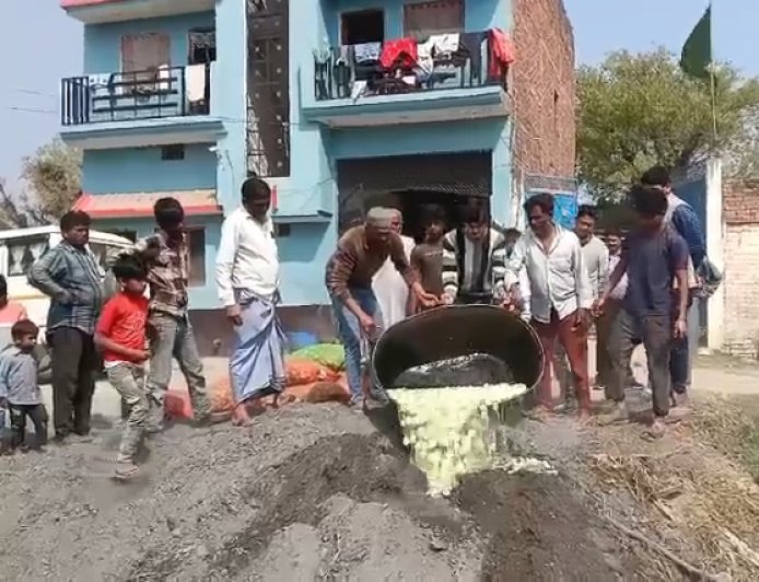 Sambhal : होली से पहले मिलावट पर सख्त कार्रवाई, 225 किलो रसगुल्ला नष्ट