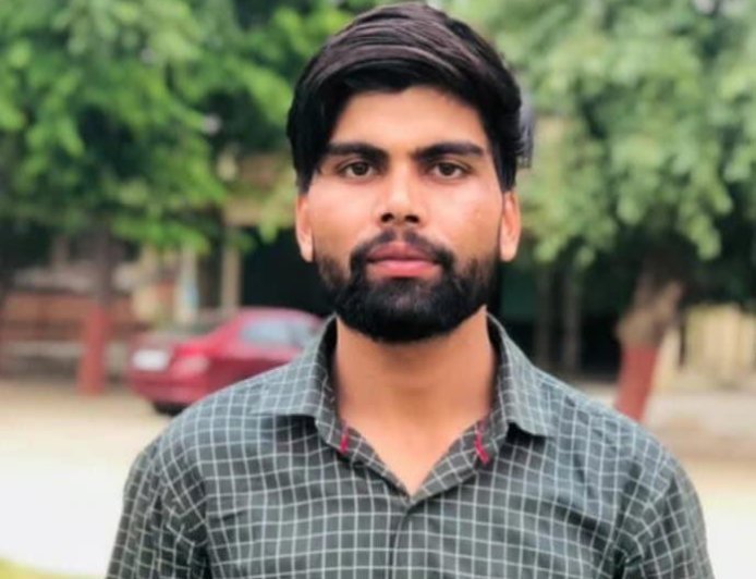 Hapur : प्रेम में धोखा मिलने से युवक ने की आत्महत्या, सोशल मीडिया पर डीएम को लिखी आखिरी चिट्ठी