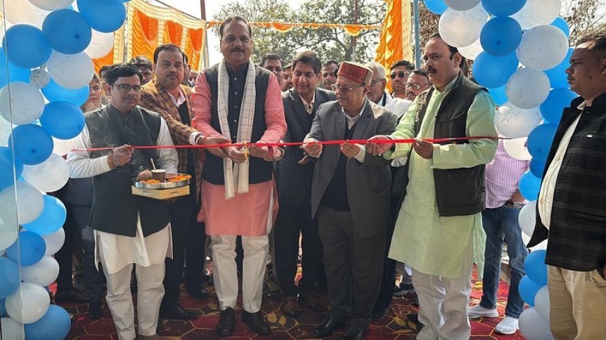 Hardoi: सवायजपुर में मारुति सुजुकी कॉन्सेप्ट ग्रुप की 14वीं शाखा का शुभारंभ, विधायक माधवेन्द्र प्रताप सिंह ‘रानू’ ने किया उद्घाटन। 