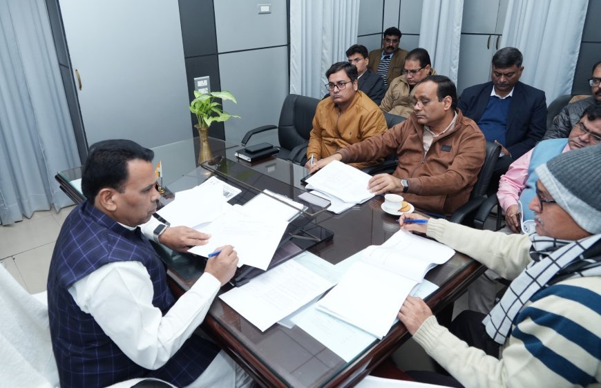 Lucknow : दिव्यांगजन एवं पिछड़ा वर्ग के सर्वांगीण सशक्तीकरण को सर्वोच्च प्राथमिकता दे रही है योगी सरकार- मंत्री नरेन्द्र कश्यप