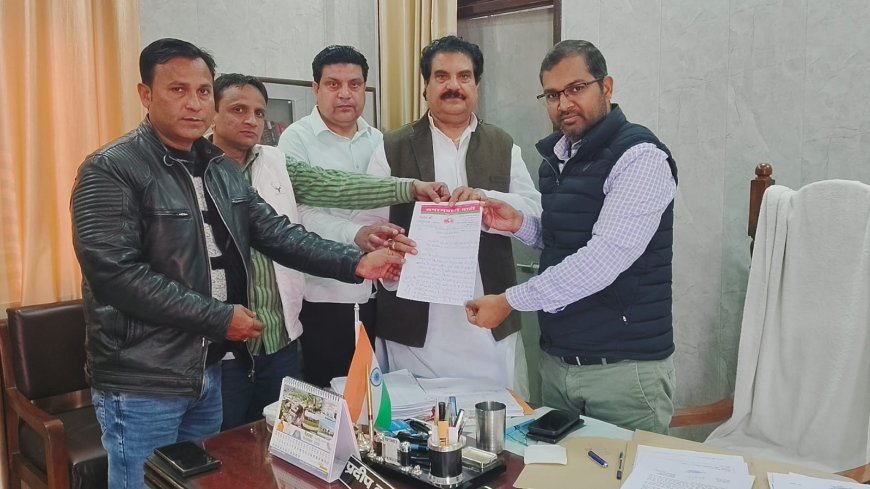 Sambhal: विवादित फिल्म पर सपा का विरोध, फिरोज़ ख़ां ने प्रशासन से की शूटिंग रोकने की मांग। 