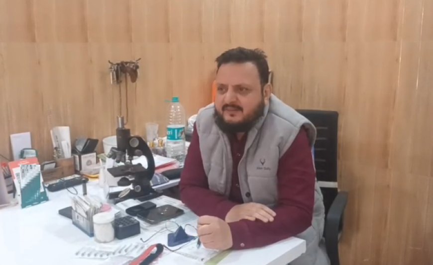 Sambhal : 'धर्म की राजनीति से देश का विकास नहीं', वंदे मातरम और बाबरी पर बयानबाज़ी पर रशीक अनवर का तीखा हमला