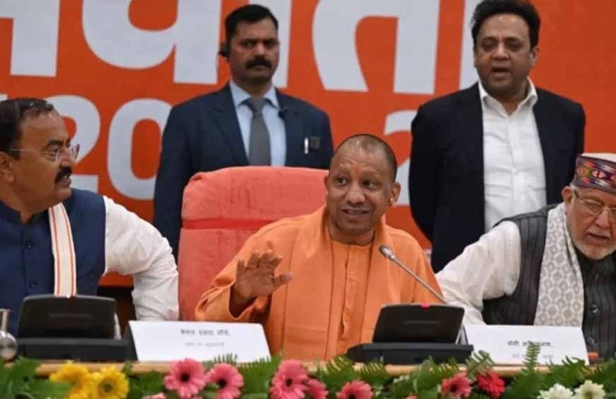 Lucknow : नव निर्माण के नौ वर्ष - यूपी ने तकनीकी महाशक्ति बनने की दिशा में बढ़ाया निर्णायक कदम 