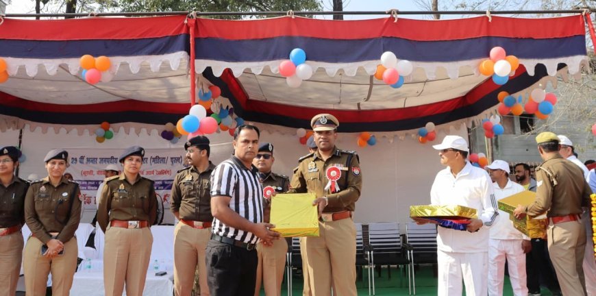 Saharanpur : 29वीं अंतर्जनपदीय पुलिस कुश्ती क्लस्टर प्रतियोगिता का समापन, DIG अभिषेक सिंह ने विजेताओं को किया सम्मानित