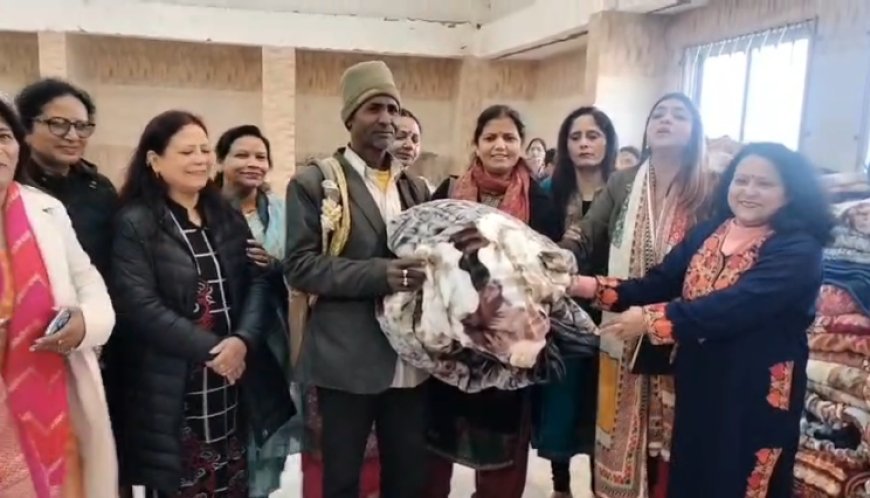 Mussoorie : शिवरात्रि पर मसूरी में 200 जरूरतमंदों को बांटे गर्म कंबल