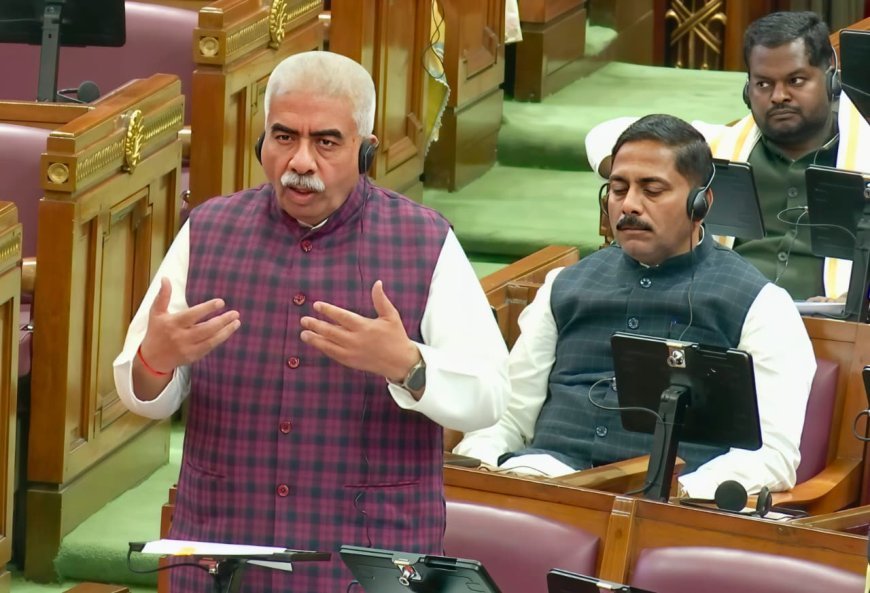 Lucknow : एमएसएमई क्षेत्र  प्रदेश की अर्थव्यवस्था की रीढ़ - मंत्री राकेश सचान