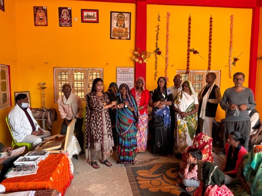 Hardoi : कृष्णा कुमारी सेवा संस्थान द्वारा मेडिकल कैंप में 130 लोगों को नि:शुल्क चश्मे वितरित