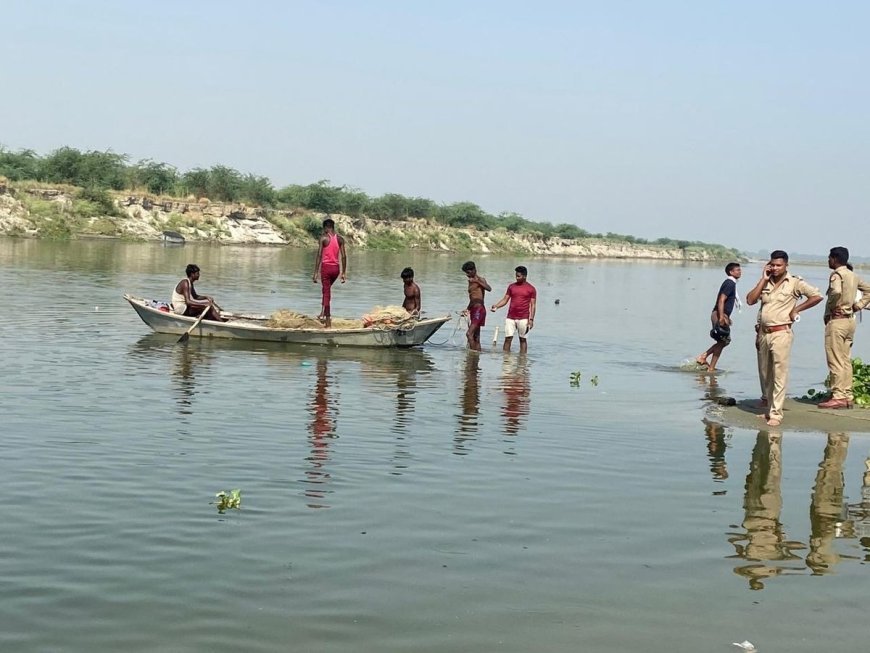 Hapur : ब्रजघाट पर गंगा स्नान के दौरान पीसीएस अधिकारी बच्चू सिंह की मौत, हार्ट अटैक बताया कारण