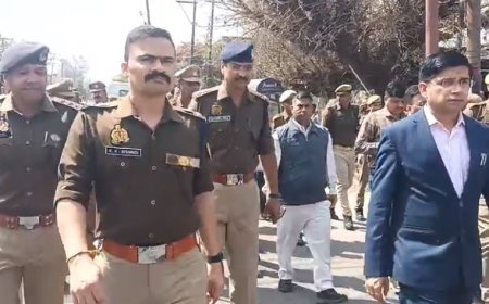 होली पर सम्भल में हाई अलर्ट: 1215 होलिका दहन स्थल, 64 जुलूस; डीएम-एसपी का फ्लैगमार्च, 1000 से ज्यादा लोग पाबंद। 