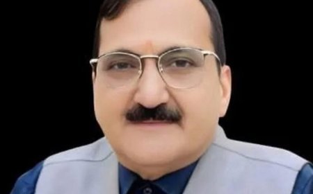 Moradabad: मेयर के भाई की फैक्ट्री पर अटका फ्लाईओवर प्रोजेक्ट, PWD और मेयर आमने-सामने, सियासत गरमाई। 