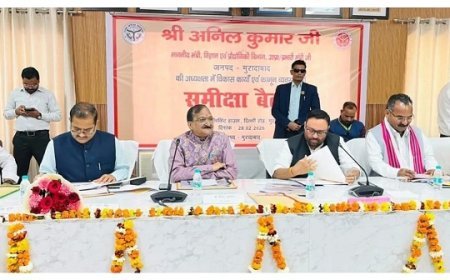 Moradabad: सर्विस रोड की जमीन पर घमासान, मेयर और पीडब्ल्यूडी आमने-सामने; प्रभारी मंत्री की बैठक में गरमाया मामला। 