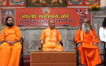 Gorakhpur: मोदी नेतृत्व में विरासत का संरक्षण, एक भारत-श्रेष्ठ भारत साकार: योगी का होली पर बयान।
