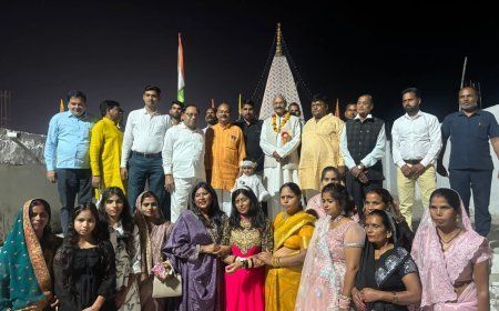 Hardoi : महंत अजय कुमार बागी की सुपुत्री का जन्मदिन धूमधाम से मनाया गया