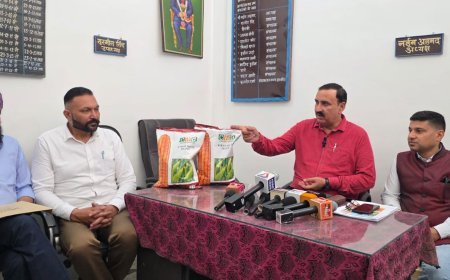 Bajpur: क्रॉपवेल एग्रीजेन एल.एल.पी. के डायरेक्टर संजय चौधरी बोले.. मक्का उत्पादन कर दोहरा लाभ प्राप्त करें किसान। 