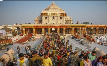 Ayodhya : अयोध्या राम मंदिर परिसर में नई दर्शन व्यवस्था, रोज 5 हजार श्रद्धालुओं को मिलेगा प्रवेश