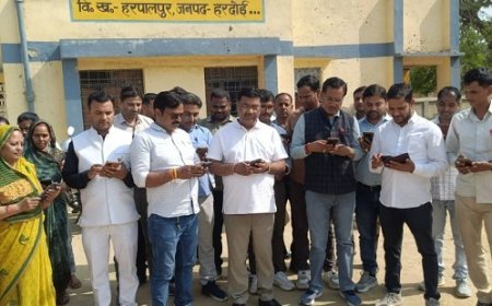 Hardoi: हरदोई में शिक्षकों ने TET छूट की मांग को लेकर राष्ट्रपति-प्रधानमंत्री को भेजा पत्र। 