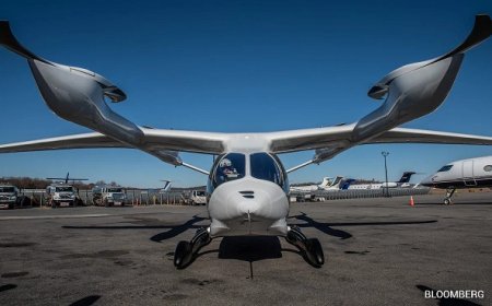बिजली से चलने वाली एयर टैक्सी जल्द आसमान में उड़ेंगी, ट्रंप प्रशासन के पायलट प्रोग्राम में 8 प्रपोजल्स को मंजूरी, 26 राज्यों में टेस्टिंग। 