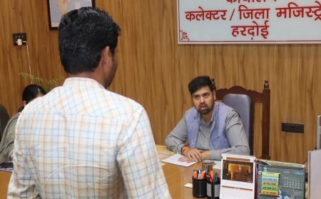 Hardoi: जनसुनवाई में डीएम अनुनय झा सख्त, 71 शिकायतों के जल्द समाधान के निर्देश। 