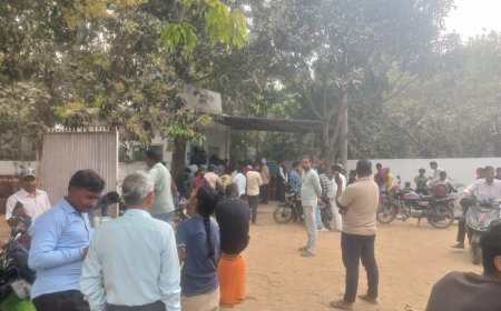 Gonda : गोंडा में गैस सिलेंडर को लेकर अफरा-तफरी, एजेंसियां नहीं उठा रही फोन, उपभोक्ता परेशान