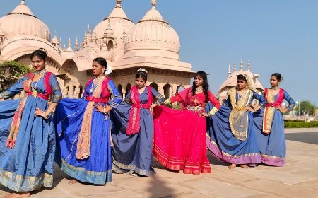 Lucknow: यूपी में 'सुर साधना' की गूंज, 22 जिलों में स्थानीय कलाकारों को मिला बड़ा मंच। 