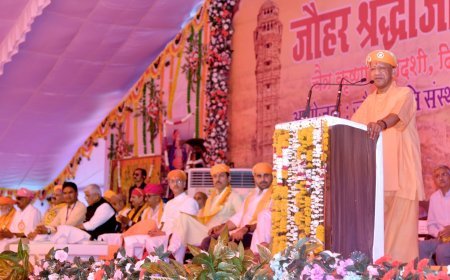 Lucknow : भारत की नींव को कमजोर कर रही जातिवाद की राजनीति- मुख्यमंत्री 