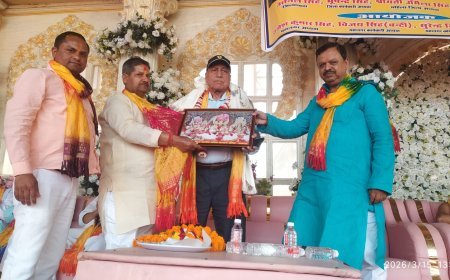 Ayodhya : अयोध्या में अखिल भारतीय क्षत्रिय कल्याण परिषद का होली मिलन समारोह संपन्न