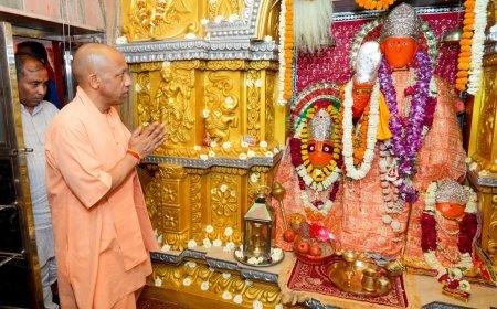 Saharanpur : सीएम योगी ने सहारनपुर में की विकास कार्यों की समीक्षा, मां शाकुंभरी देवी मंदिर में मंत्रोच्चार के साथ की पूजा-अर्चना
