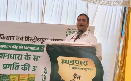 Hardoi: संडीला में ज्ञानधारा इंडस्ट्रीज का किसान एवं वितरक संवाद कार्यक्रम आयोजित, 200 से अधिक किसानों ने लिया हिस्सा। 