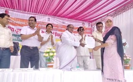 Sambhal : सम्भल में रोजगार मेले का शुभारंभ, युवाओं को मिला सुनहरा अवसर