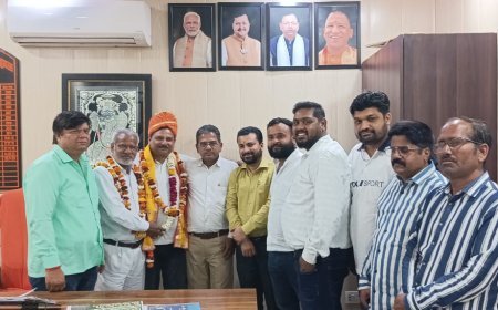 Hathras : हाथरस में भाजपा जिला प्रतिनिधि बने विनीत शर्मा का जोरदार स्वागत