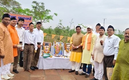 Greater Noida: चैत्र नवरात्रि प्रतिपदा एवं विक्रम संवत 2083 नववर्ष का उत्सव धूमधाम से मनाया गया। 